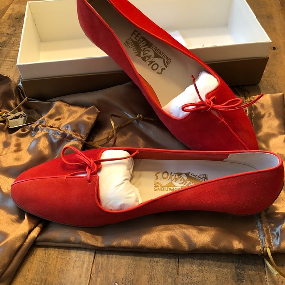 $SOLD$ SALVATORE FERRAGAMO Suede Tie Flats - Picture 4 of 8